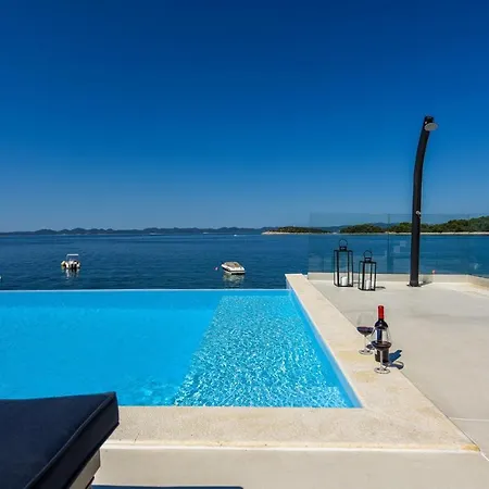 Villa Proversa